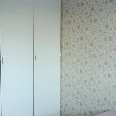 Libo-apartment, Rypysuontie 74 With Free Parking 公寓 *