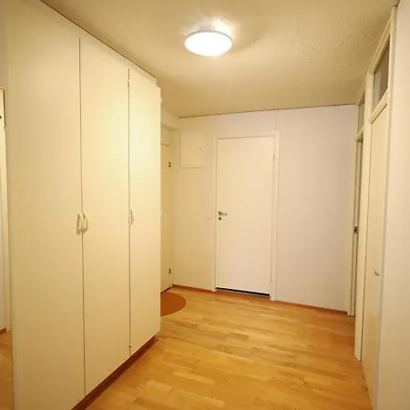 Libo-apartment, Rypysuontie 74 With Free Parking Appartement *