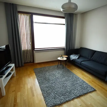 Libo-apartment, Rypysuontie 74 With Free Parking 公寓